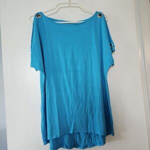 Spense womens turquoise top. Split sleeves, hi- low hem. Size L